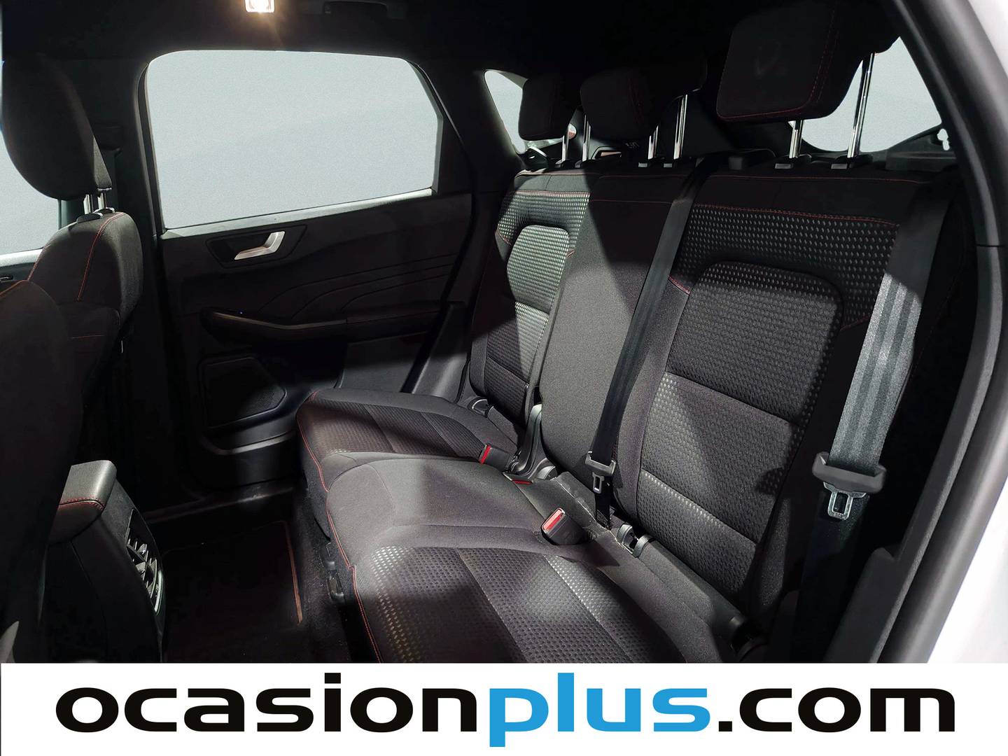 Foto asientos traseros Ford Kuga Ford Kuga 2.5 Duratec FHEV ST-Line Auto (190 CV)