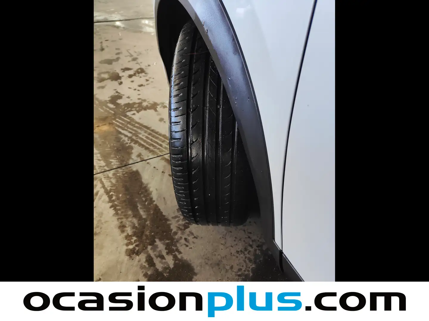 Foto Peugeot 2008 Peugeot 2008 BlueHDI 130 S&S GT Pack EAT8 (130 CV)