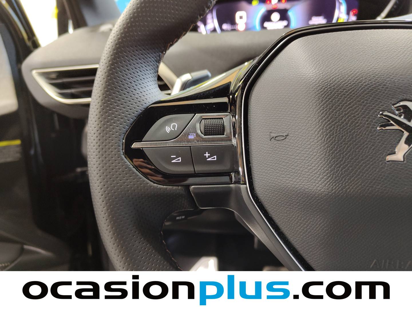 Foto Peugeot 3008 Hybrid Peugeot 3008 GT eDCS6 (145 CV)