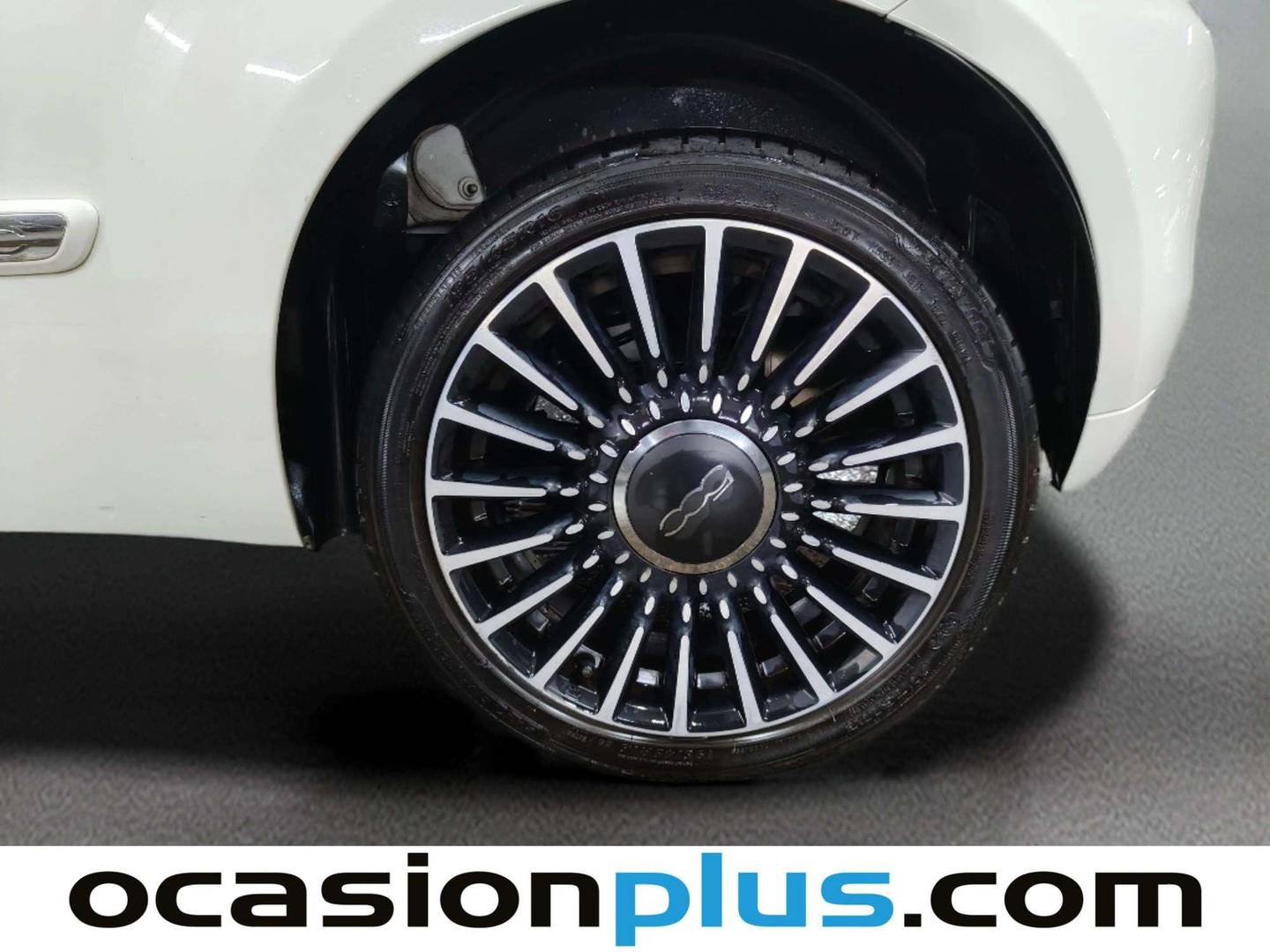 Fiat 500 Fiat 500 1.2 8v Lounge (69 CV) 69cv
