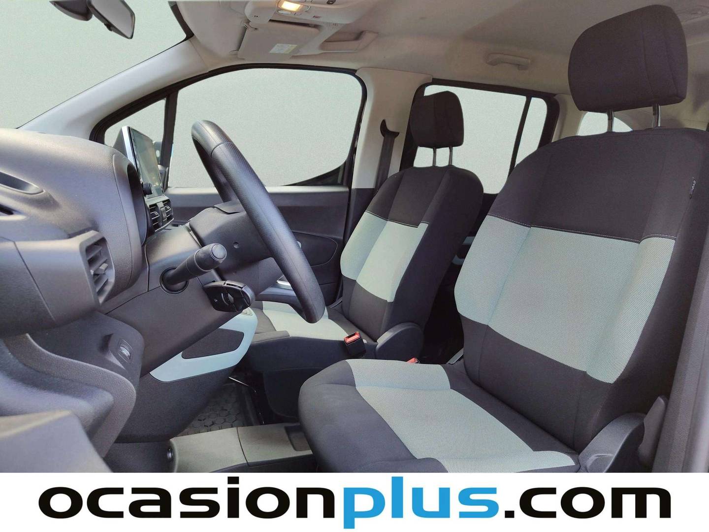 Foto asientos delanteros Citroën Berlingo Citroën Berlingo Combi BlueHDi 100 S&S Talla M 100 Años (102 CV)