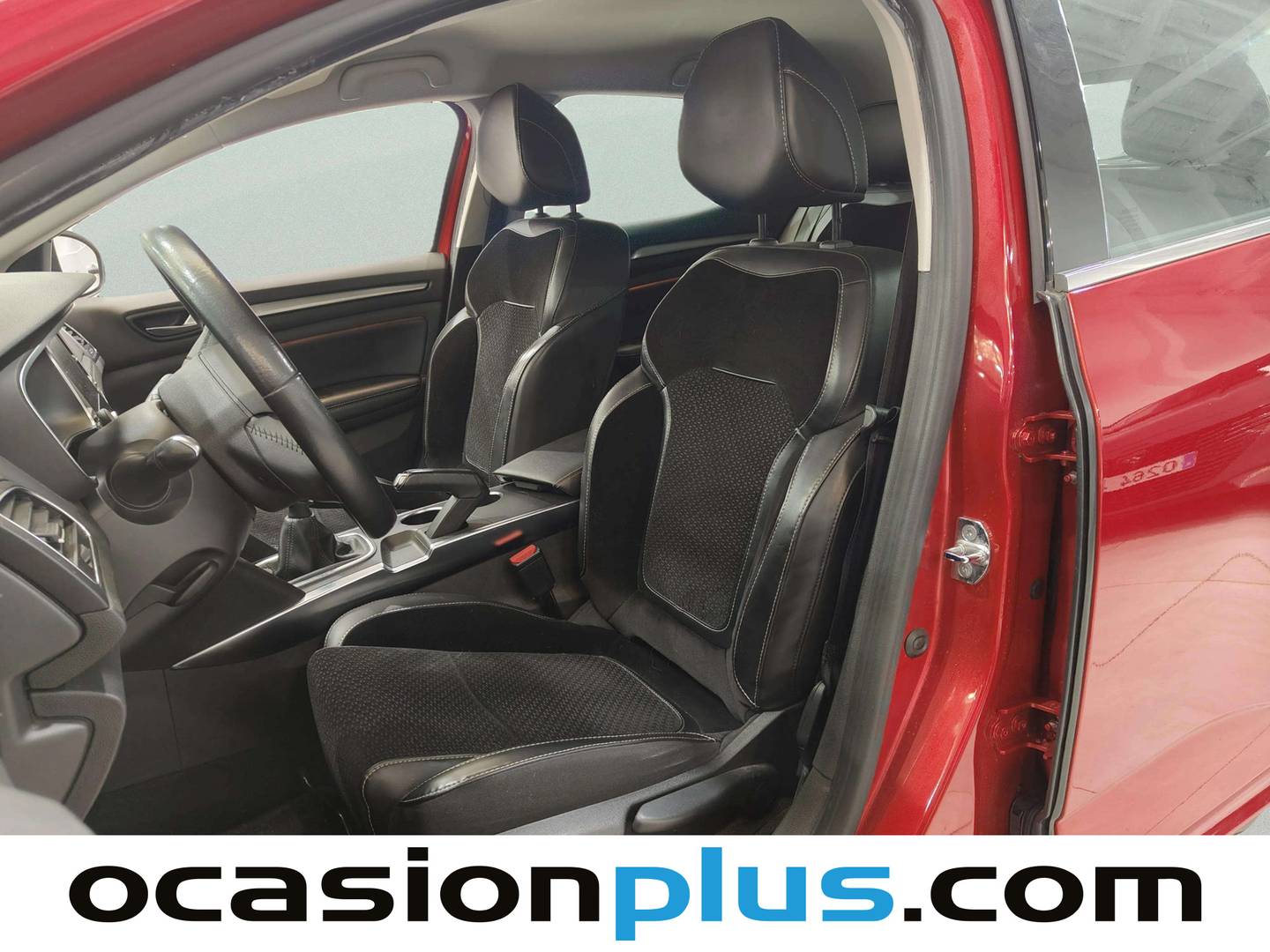 Foto asientos delanteros Renault Mégane Renault Megane Zen Energy TCe (130 CV)