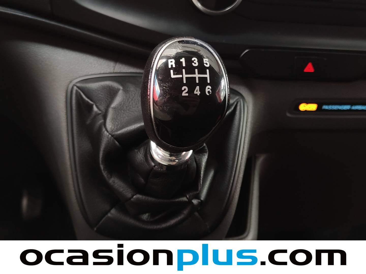 Ford Transit Custom Ford Transit Custom Kombi 2.0 TDCI 320 L1 Ambiente (105 CV) de segunda mano