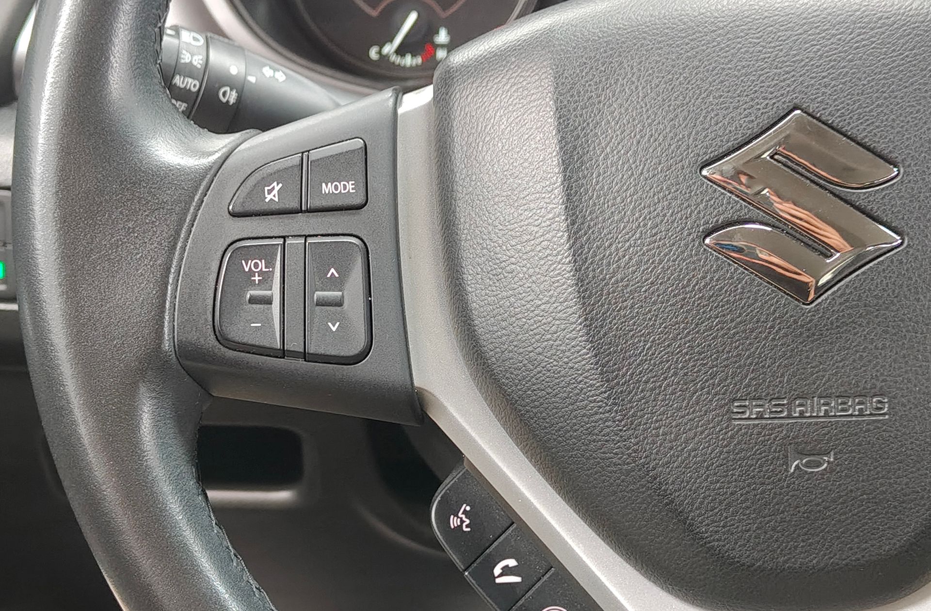 Suzuki Vitara 1.4 T Mild Hybrid S2 - foto 28
