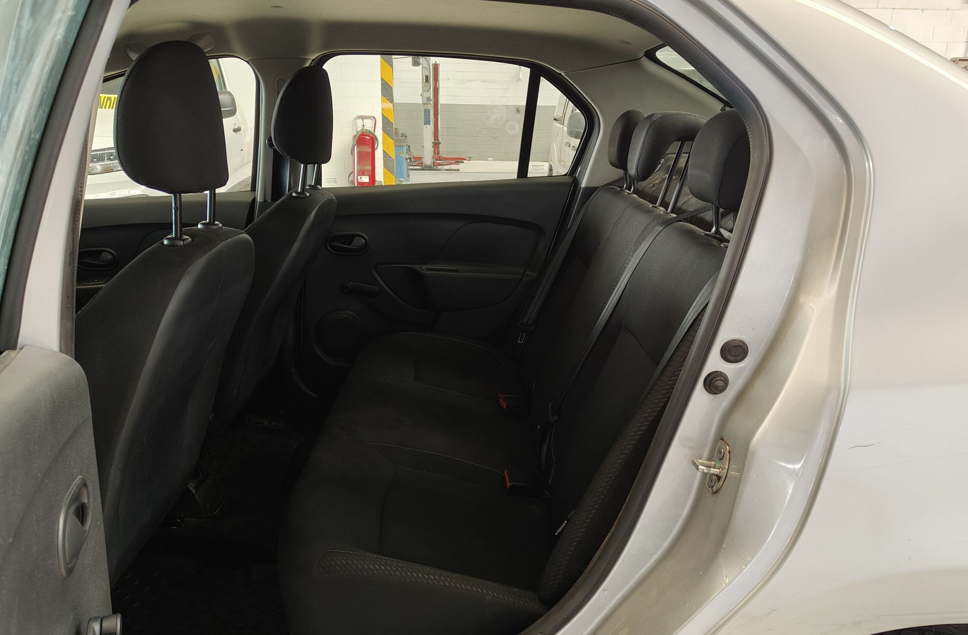 Dacia Logan MCV Ambiance - foto 9