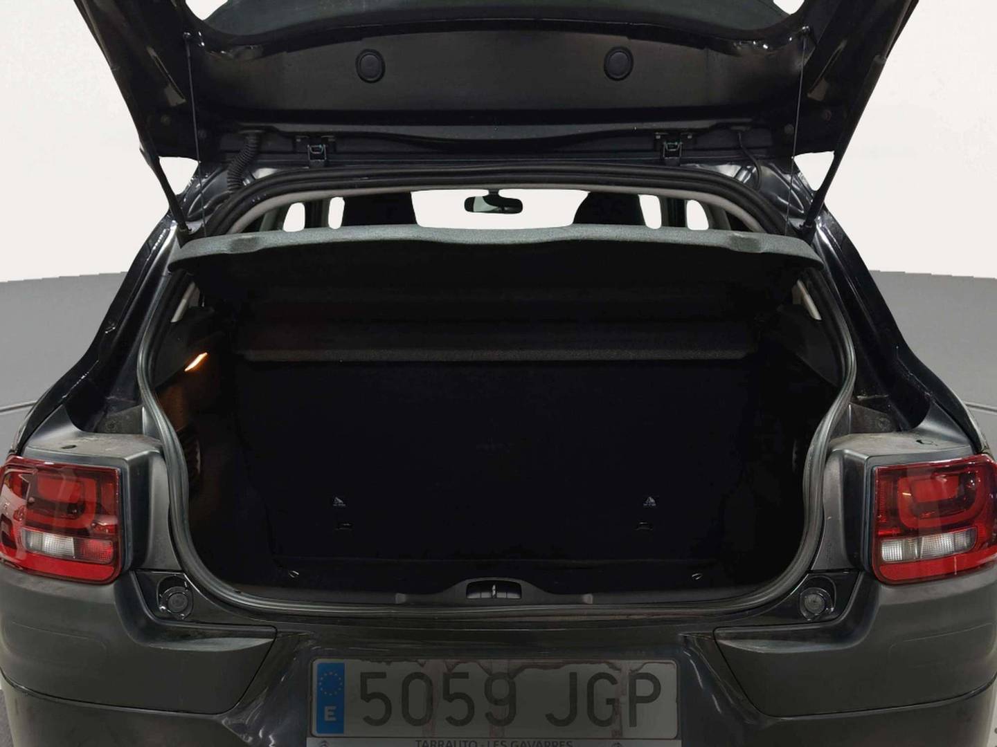 Foto asientos delanteros Citroën C4 Cactus Citroën C4 Cactus PureTech 82 Feel (82 CV)
