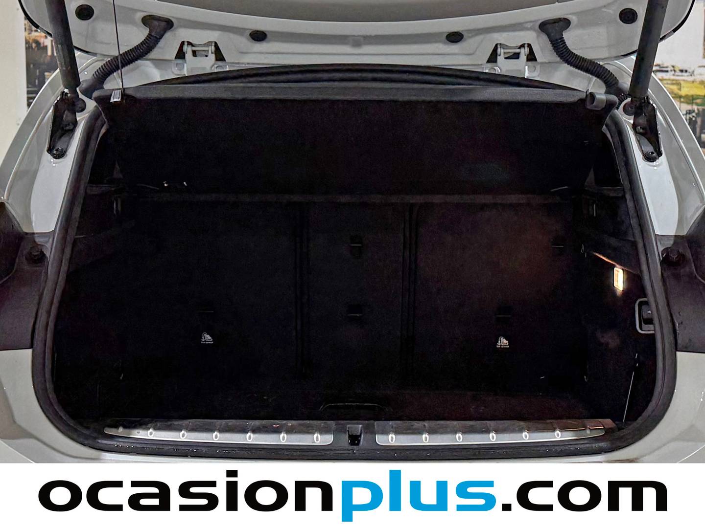 Foto BMW X2 BMW X2 sDrive18d Business (150 CV)