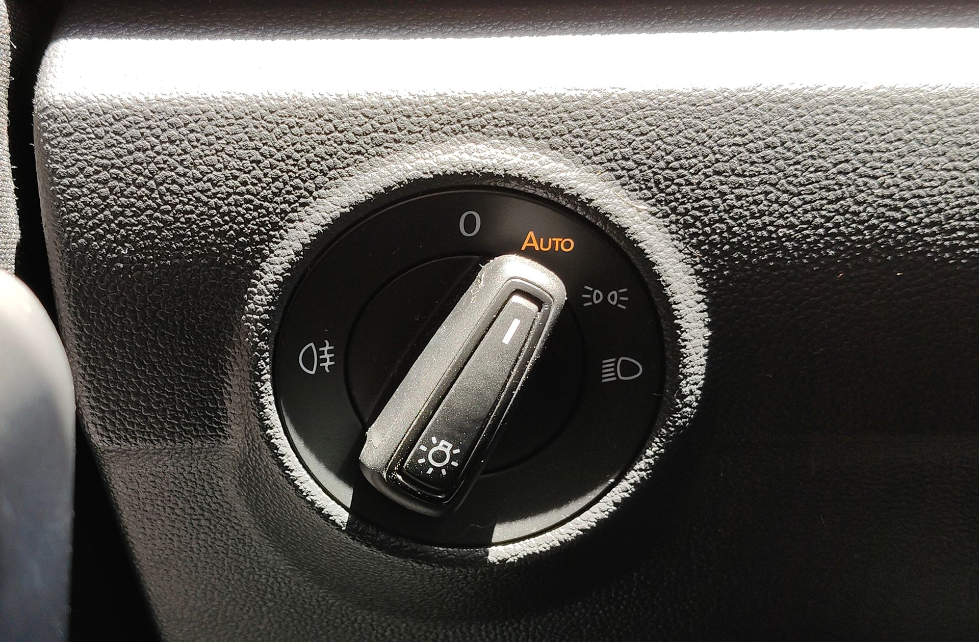 Volkswagen T-Roc Life 2.0 TDI - foto 25