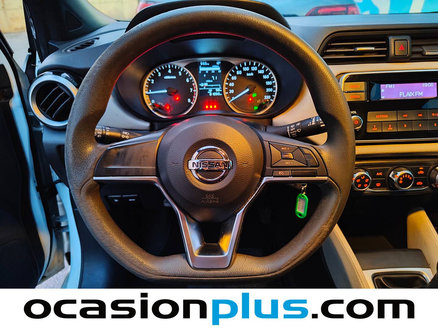 Nissan Micra Nissan Micra 1.0 G Visia+ (71 CV) gasolina