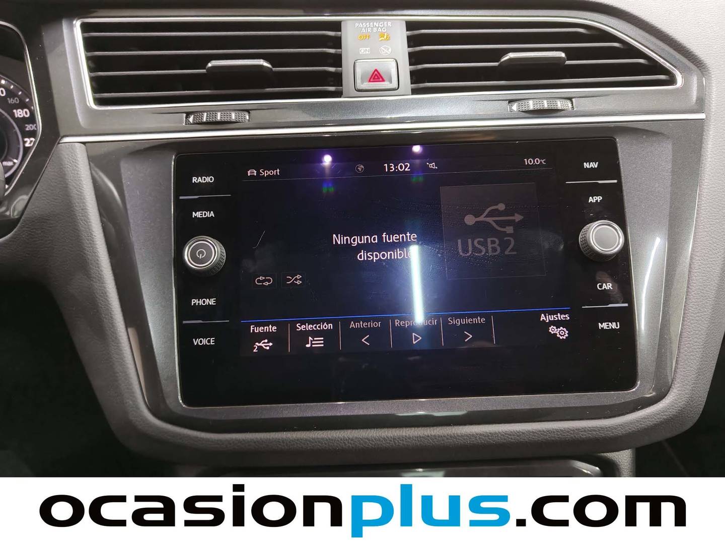 Foto Volkswagen Tiguan Volkswagen Tiguan Sport 2.0 TDI BMT 4Motion Pack R-line (240 CV) DSG