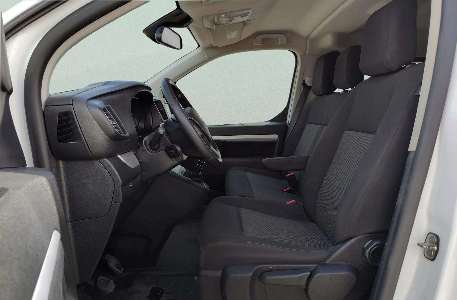 Toyota Proace Verso 2.0D VX Shuttle 9 plazas - foto 13