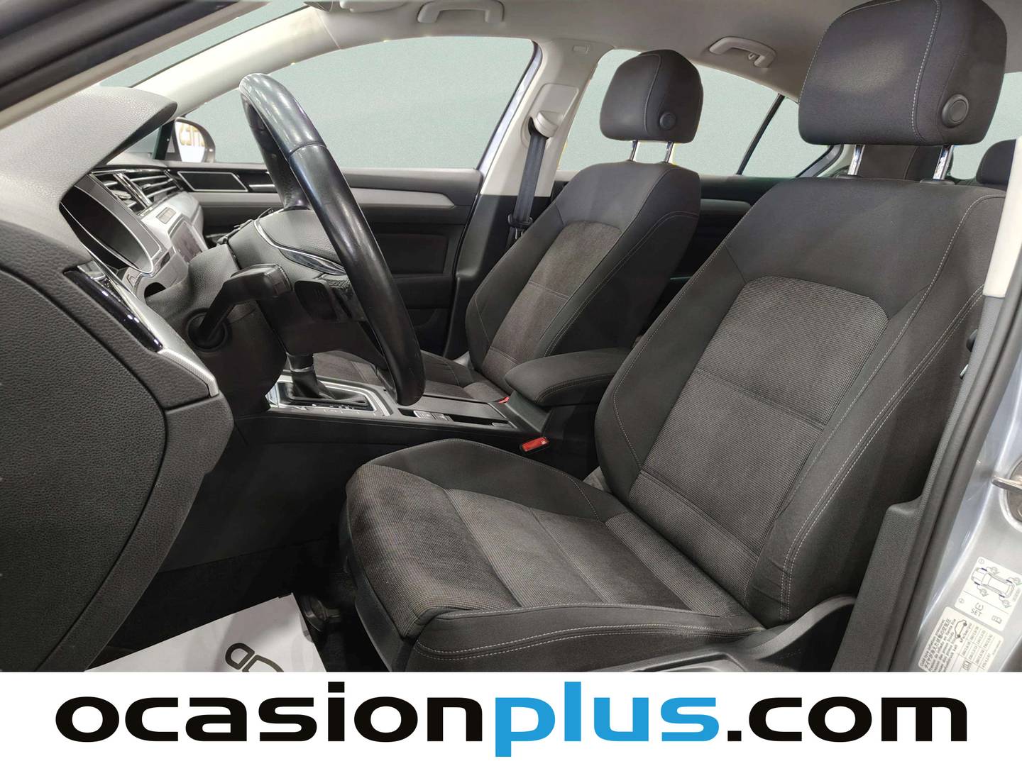 Foto asientos delanteros Volkswagen Passat Volkswagen Passat Advance 2.0 TDI (150 CV) DSG
