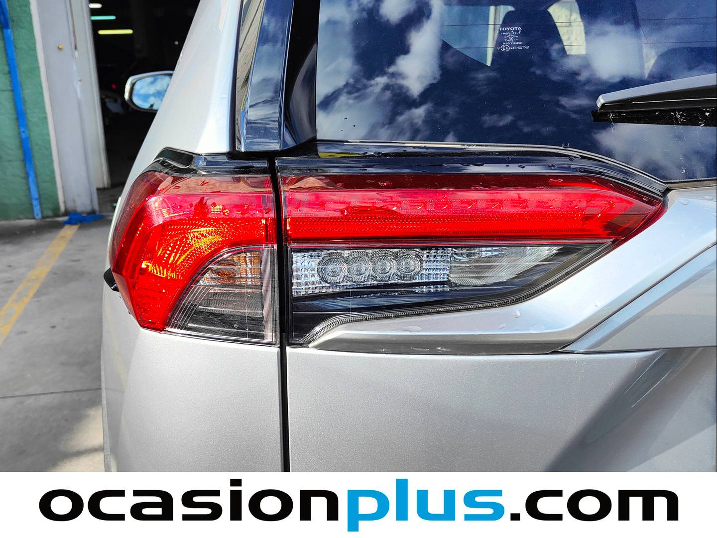 Accesorios del Toyota Rav4 Toyota Rav4 2.5l hybrid Advance e-CVT (218 CV)