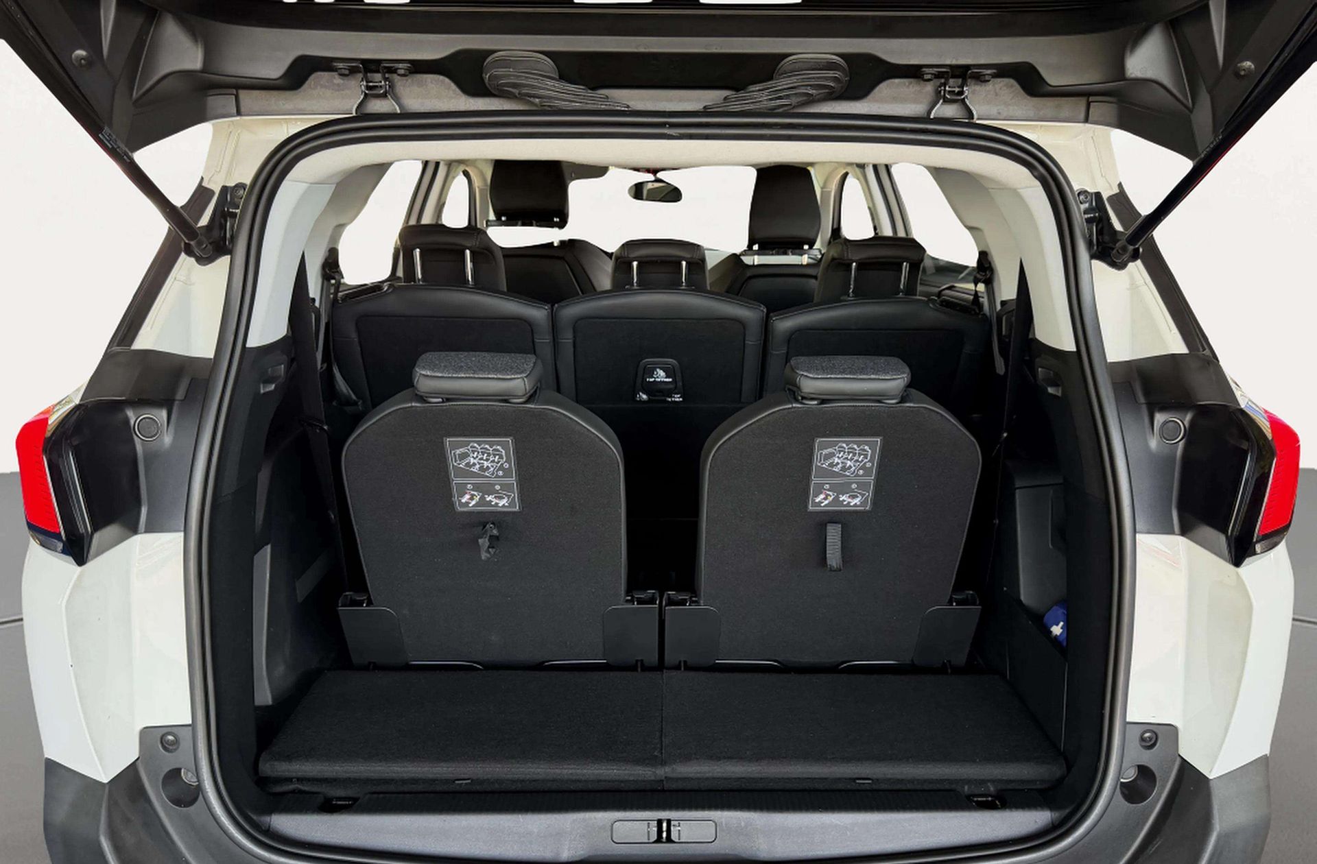 Peugeot 5008 PureTech 130 Allure 7 plazas - foto 22