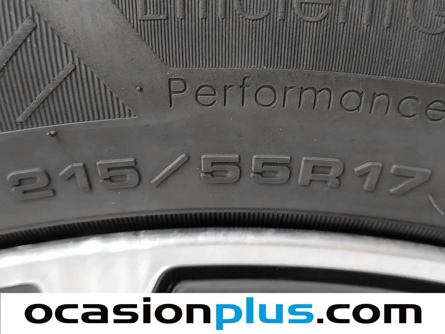 Foto Ford Puma Ford Puma 1.0 EcoBoost MHEV Titanium Design  (125 CV)