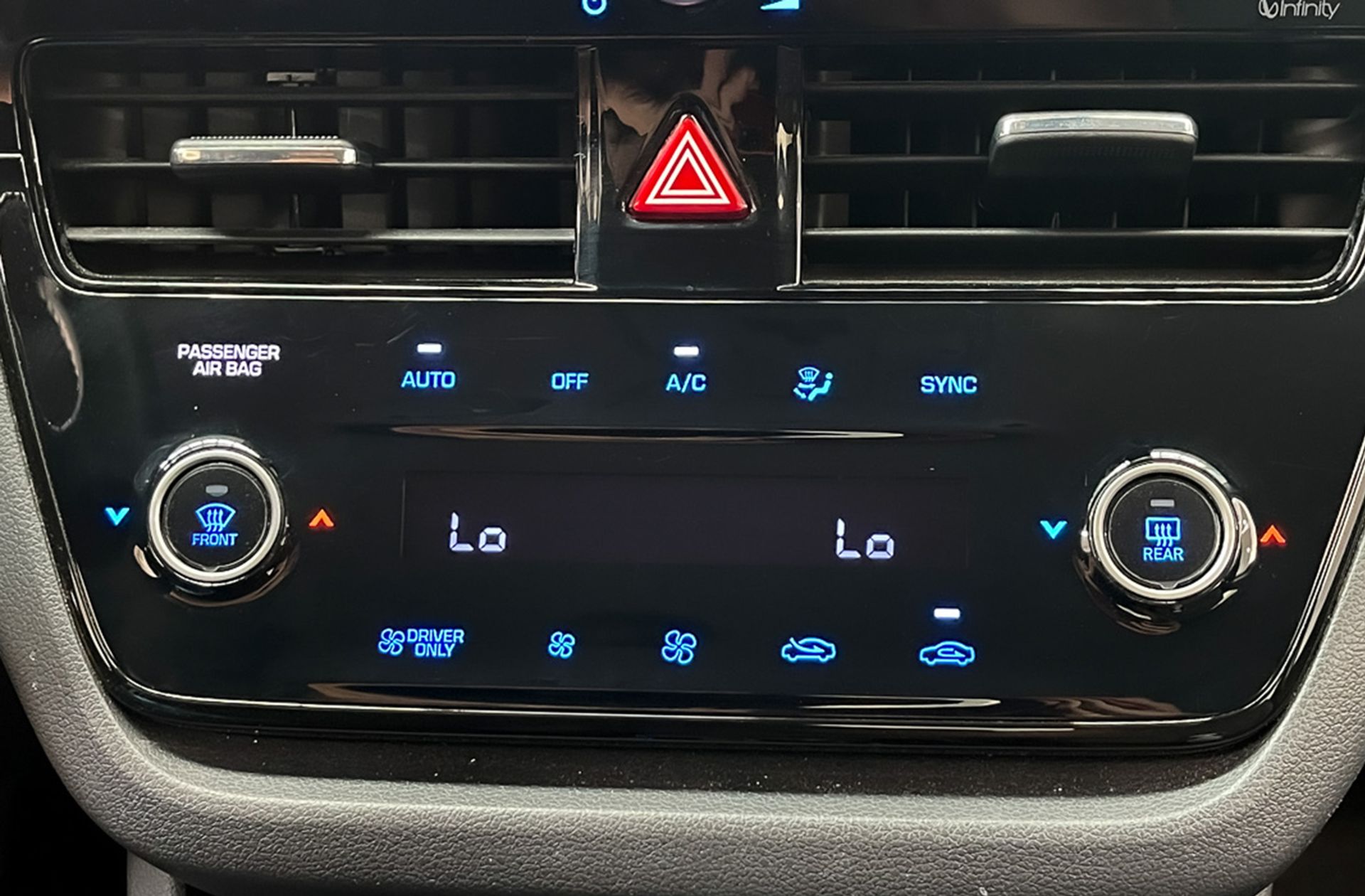 Hyundai Ioniq 1.6 GDI PHEV Klass DCT - foto 27