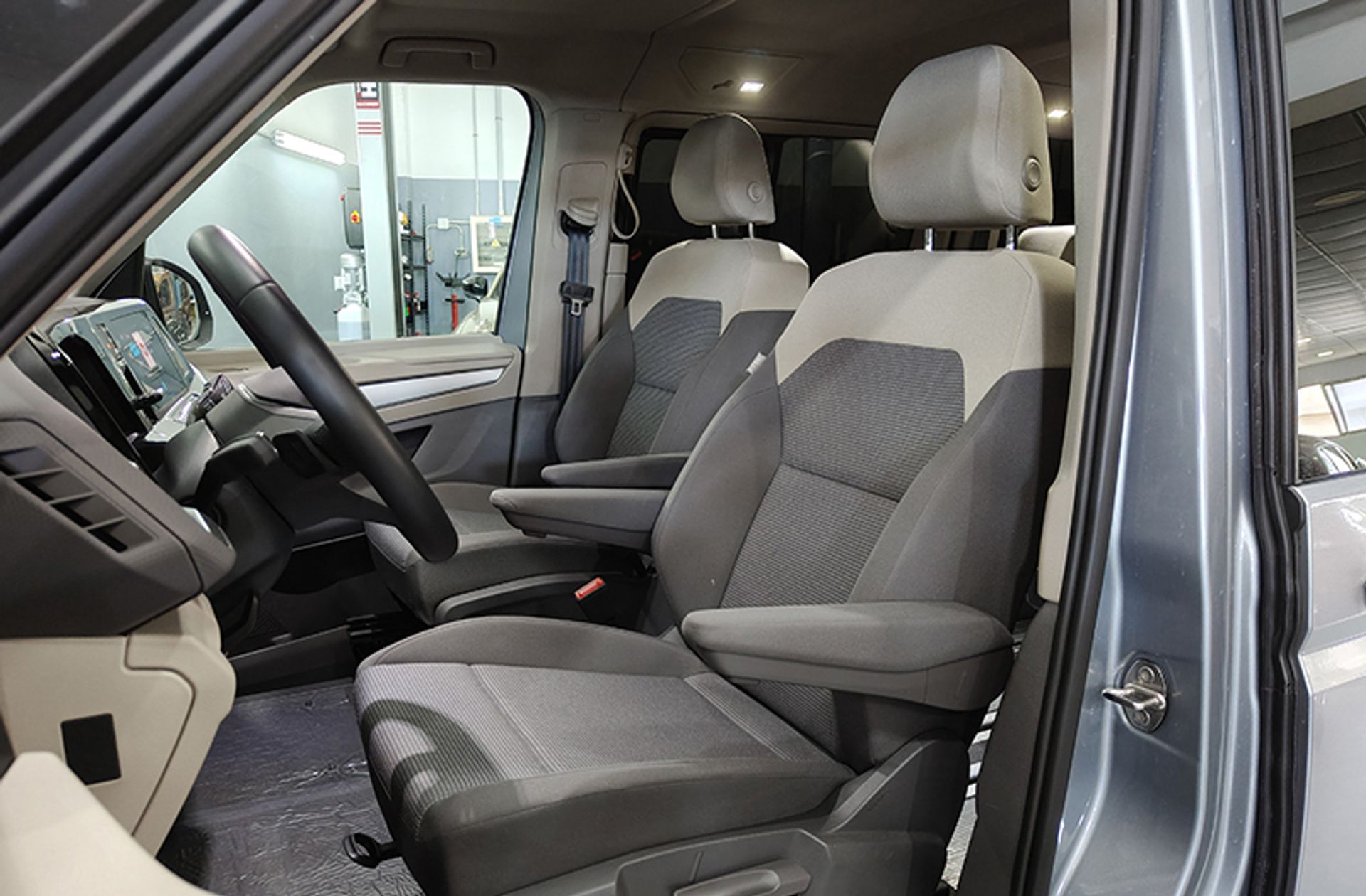 Volkswagen Multivan 2.0 TDI Batalla Corta DSG 7 plazas - foto 11