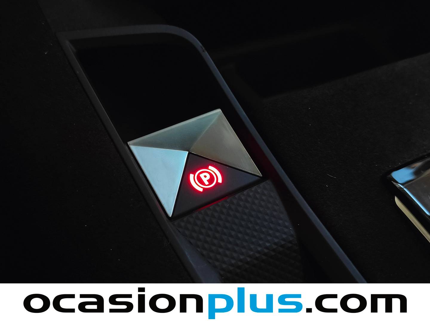 Acabados DS DS 7 Crossback DS DS7 Crossback E-Tense 300 Rivoli 4WD Auto (300 CV)