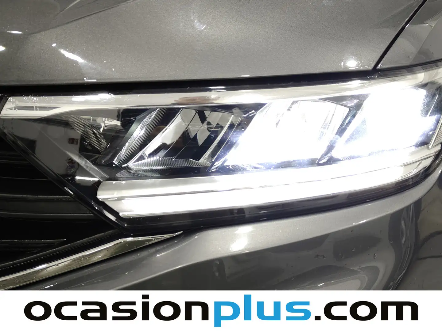 Foto Volkswagen T-Roc Volkswagen T-Roc Life 1.5 TSI  (150 CV)