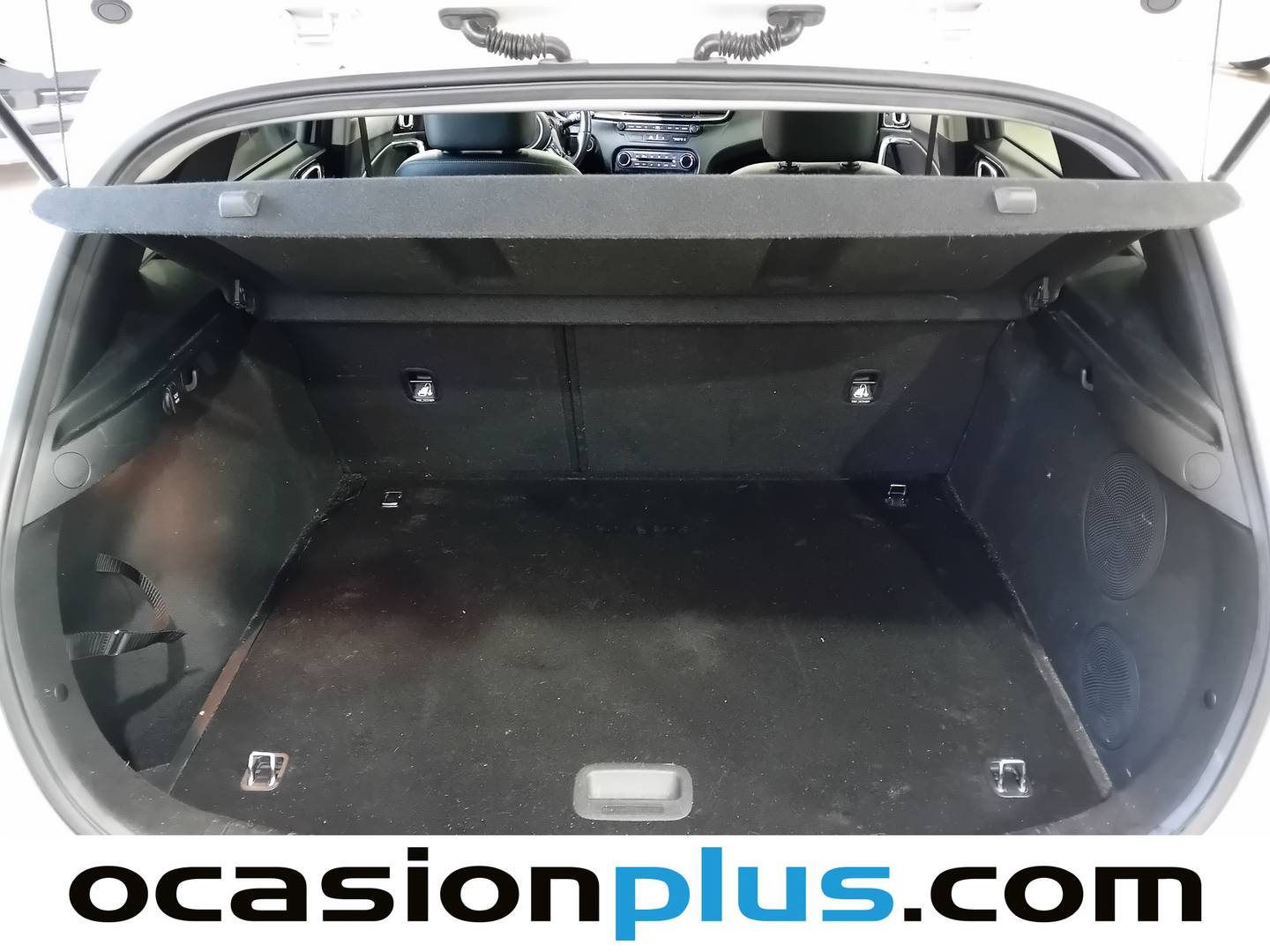 Foto KIA Ceed Kia Ceed 1.6 CRDi Launch Edition DCT (136 CV)