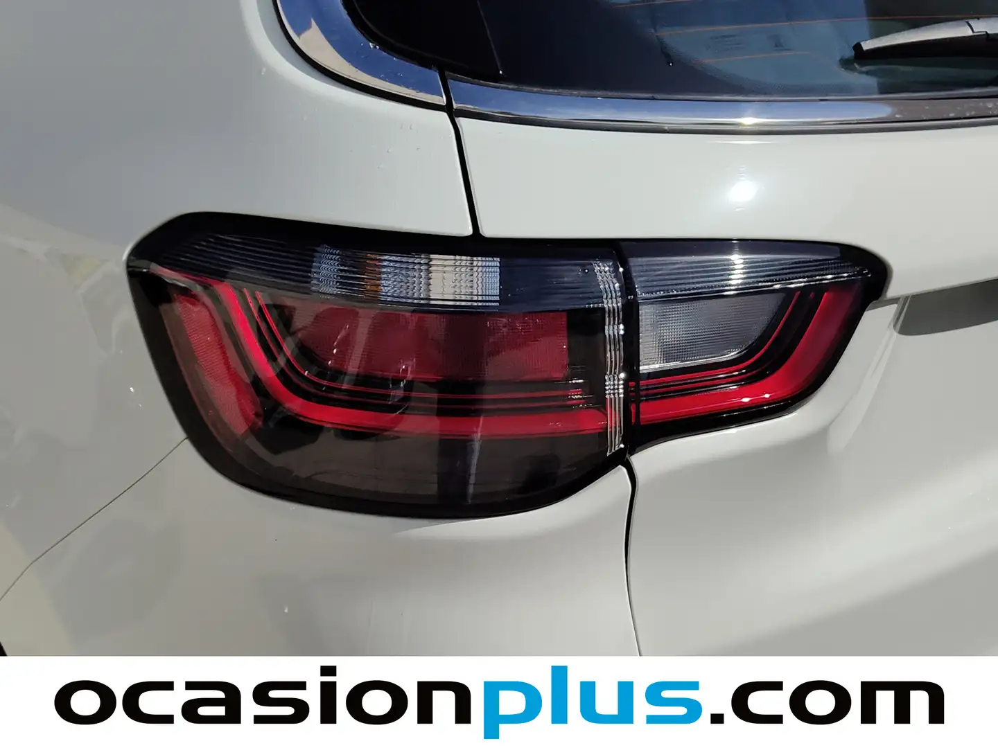 Foto Jeep Compass Jeep Compass 1.3 Gse T4 Longitude FWD MT (130 CV)