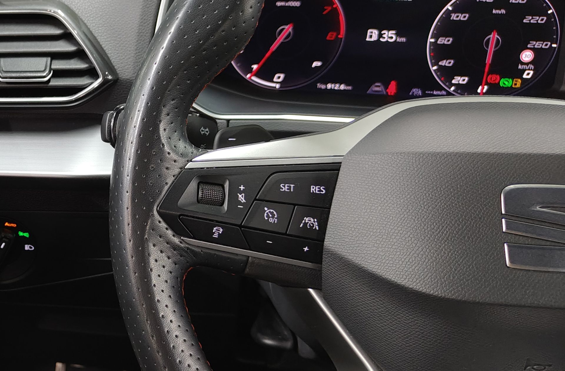 SEAT Tarraco 1.5 TSI FR Edition DSG 7 plazas - foto 30
