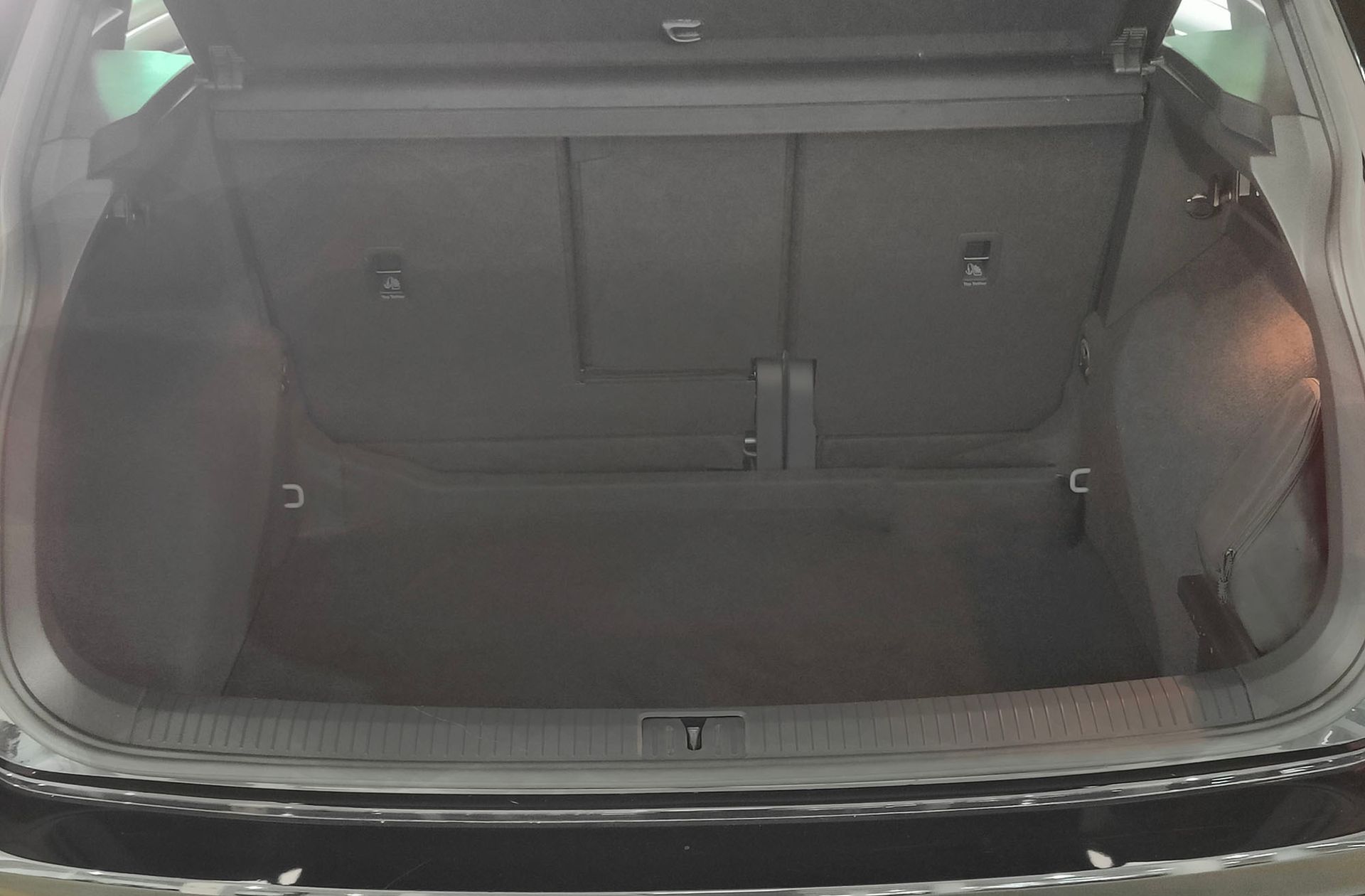 Volkswagen Tiguan R-Line 2.0 TDI 4Motion DSG - foto 22