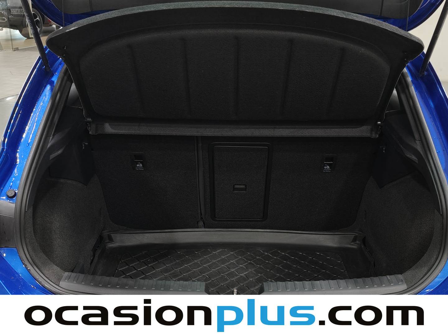 Fotos maletero Seat León Seat León 1.0 eTSI S&S FR XL DSG (110 CV)