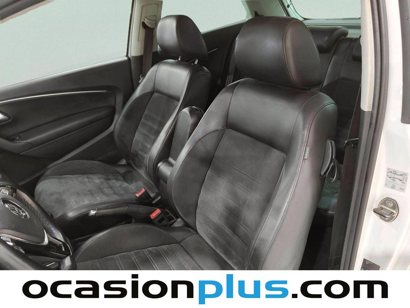 Equipamiento del Volkswagen Polo Volkswagen Polo Sport 1.2 TSI BMT (110 CV)