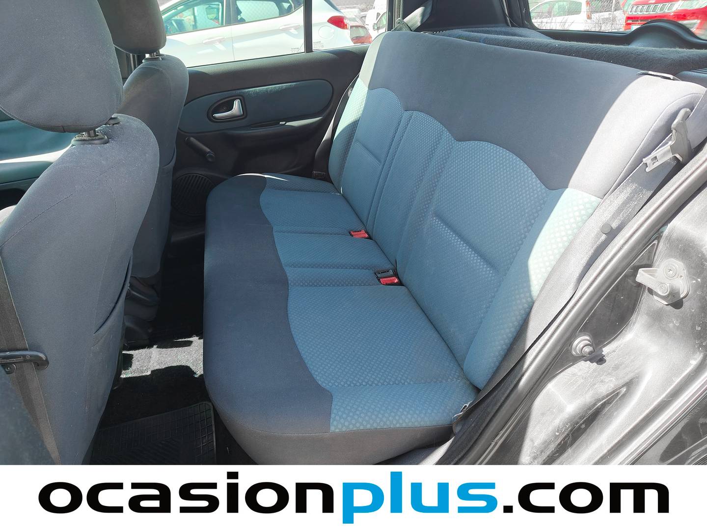 Foto asientos traseros Renault Clio Renault Clio 1.5 dCi Community 5 Plazas (65 CV)