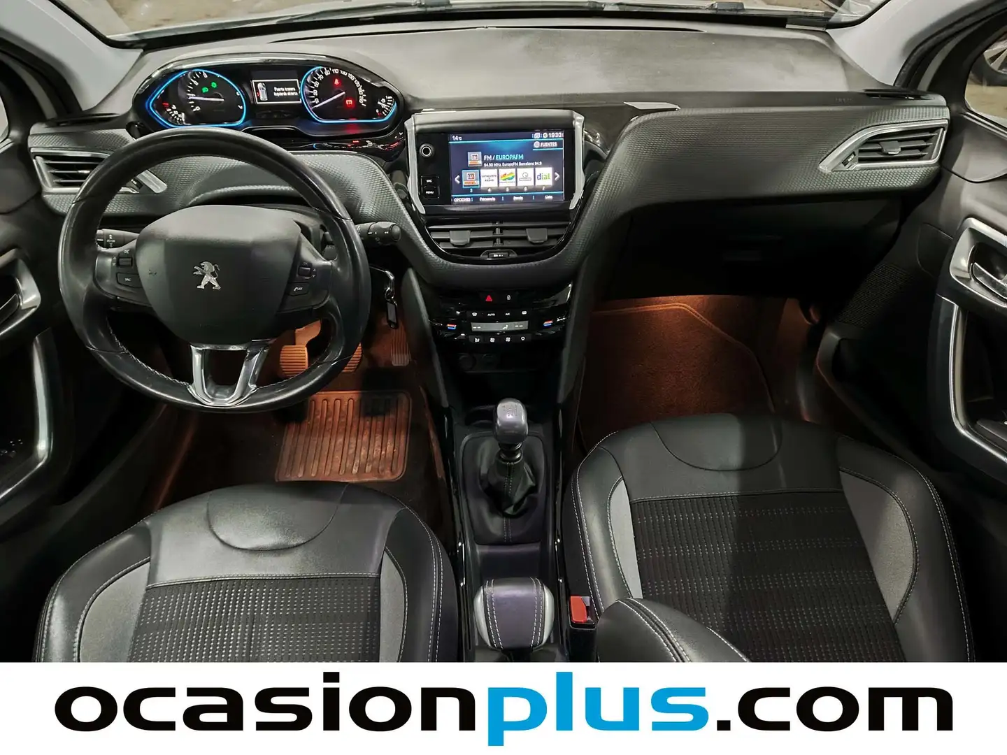 Foto Peugeot 2008 Peugeot 2008 PureTech 130 S&S Allure (130 CV)