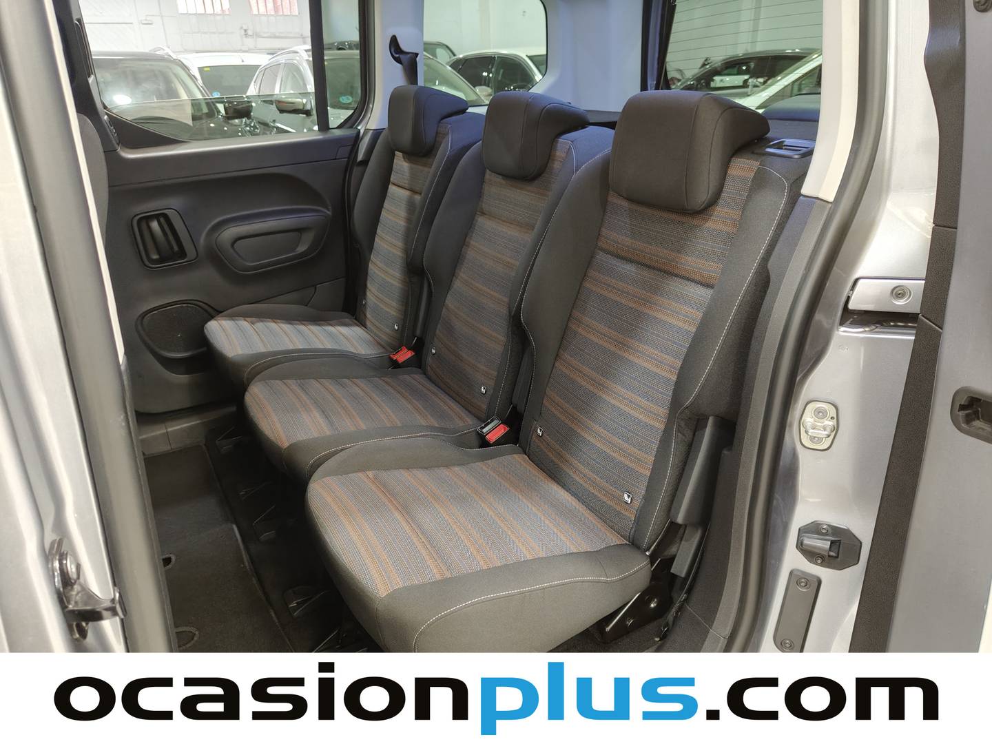 Foto asientos traseros Opel Combo Life Opel Combo Life 1.5 TD S&S Innovation L Auto (131 CV)