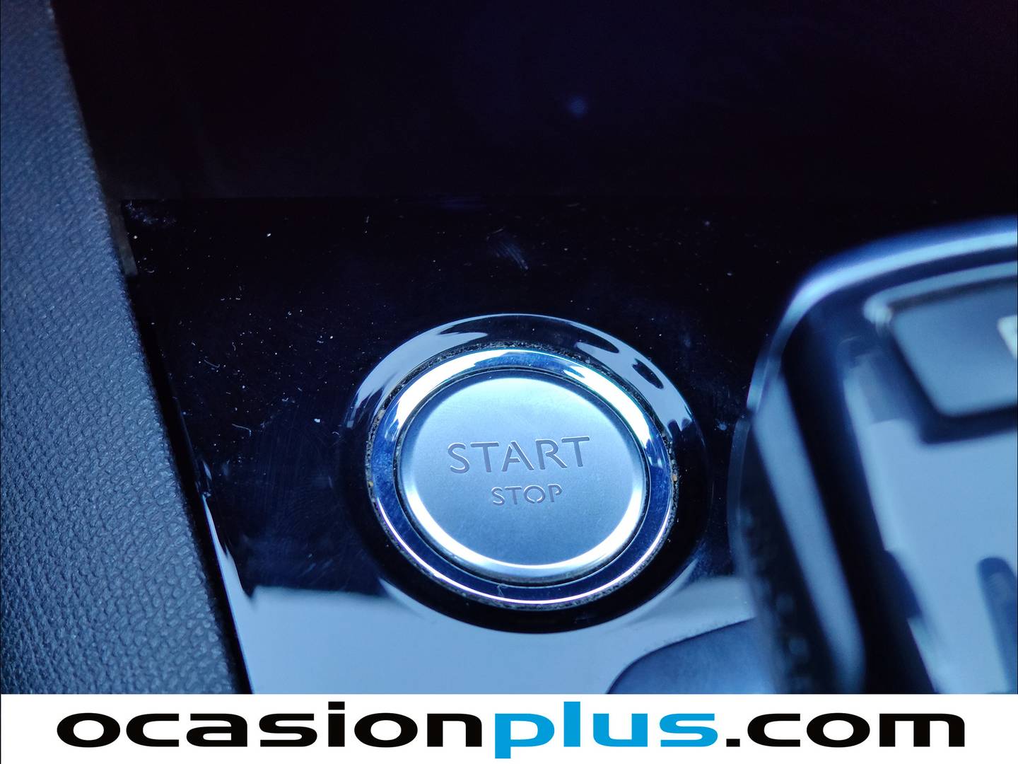 Foto Peugeot 3008 Peugeot 3008 BlueHDi 180 S&S GT EAT8 (180 CV)