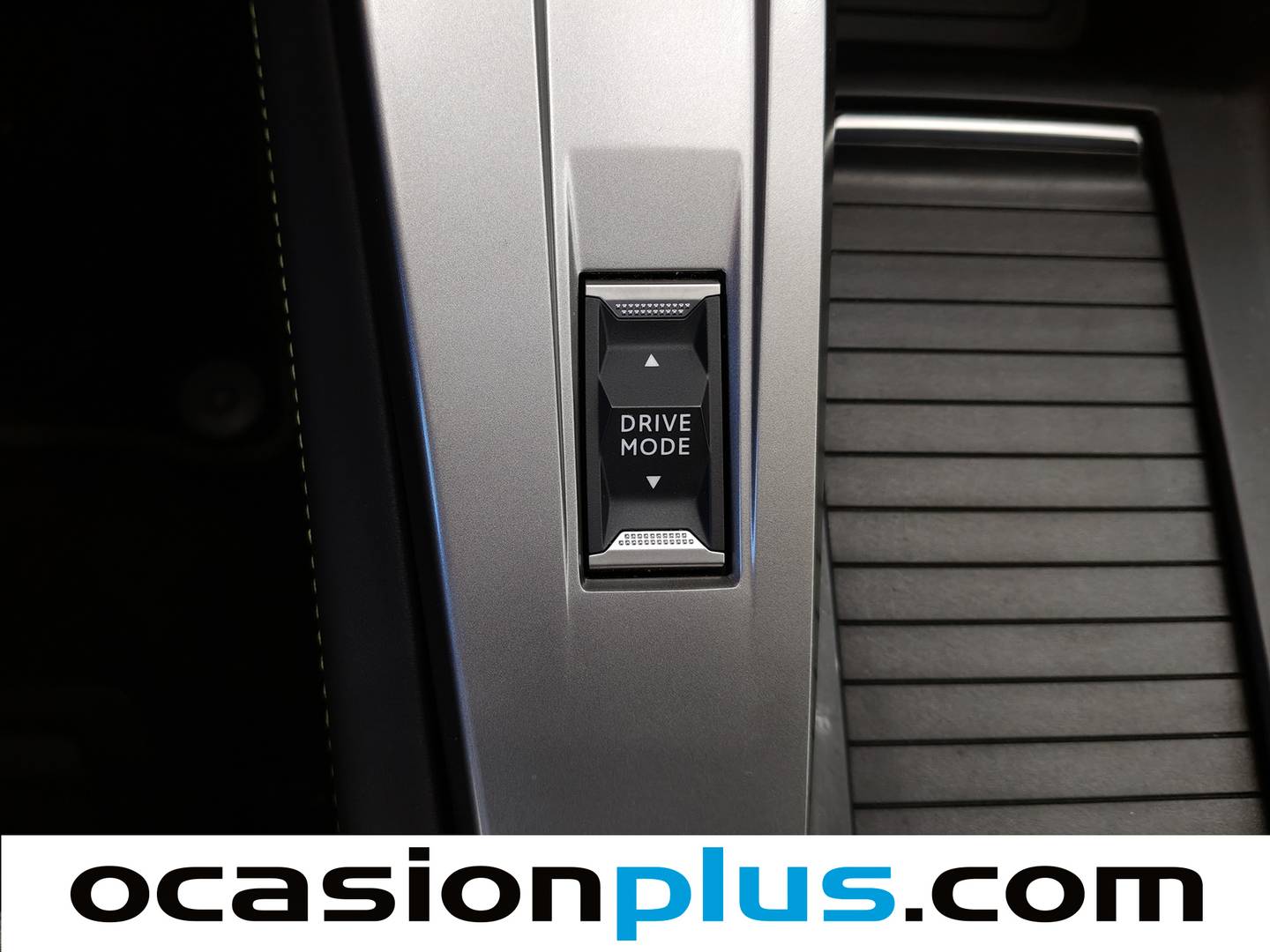 Acabados Peugeot 408 Peugeot 408 GT Hybrid eDCS6 (136 CV)