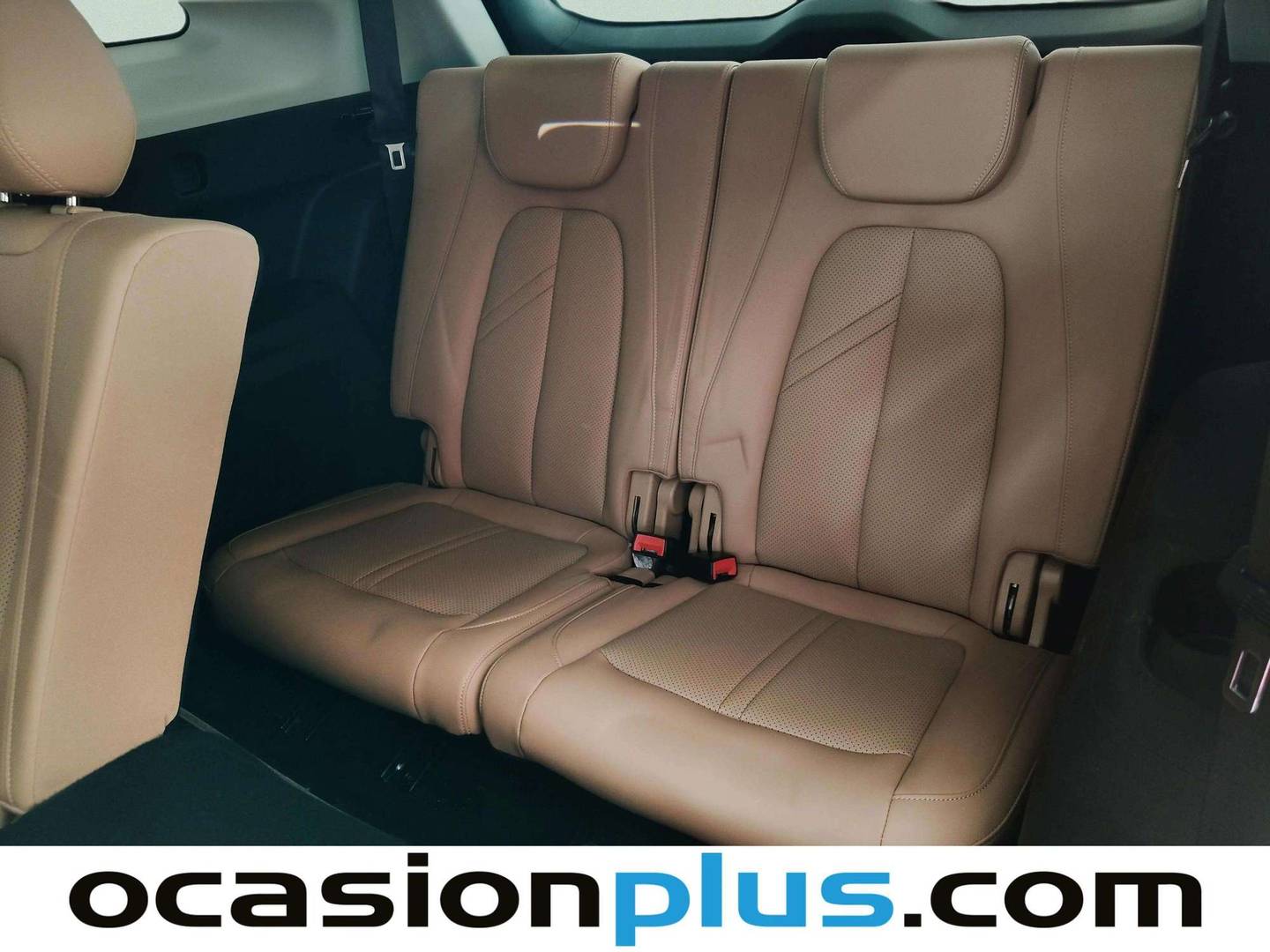 Equipamiento del DFSK E5 DFSK E5 1.5 PHEV Intelligent (217 CV) 7 Plazas