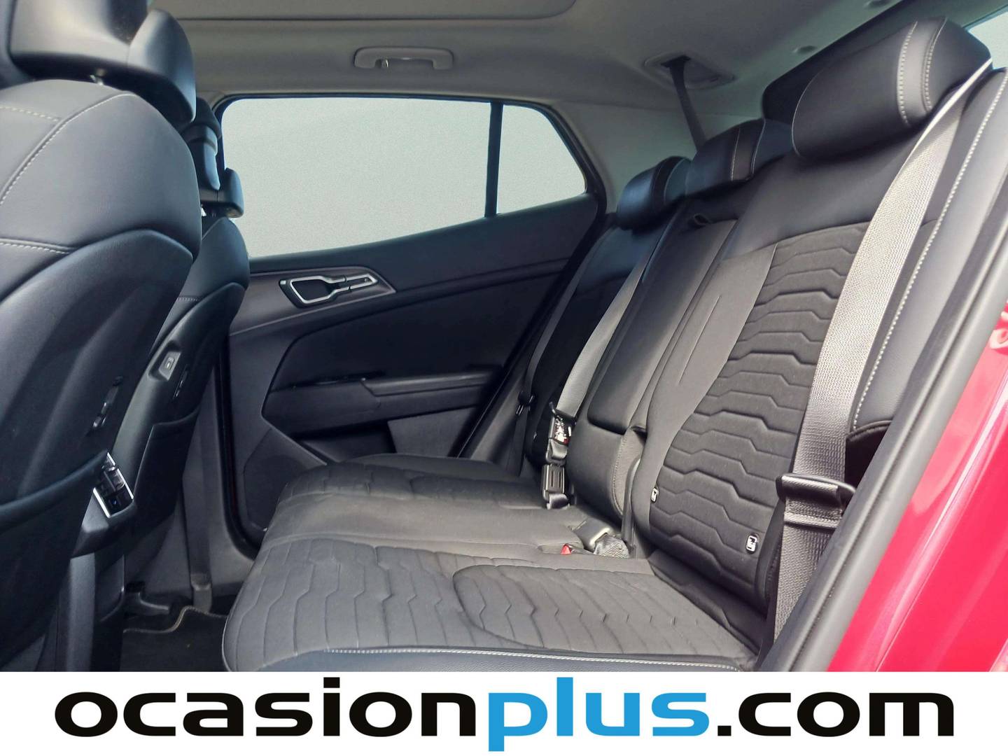 Foto asientos traseros KIA Sportage KIA Sportage 1.6 T-GDi HEV Tech 4x2 (230 CV)
