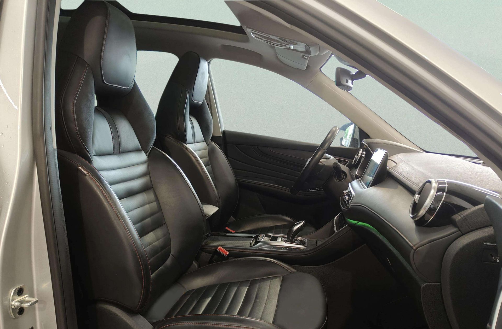 MG HS 1.5 Turbo GDI Luxury DCT - foto 18