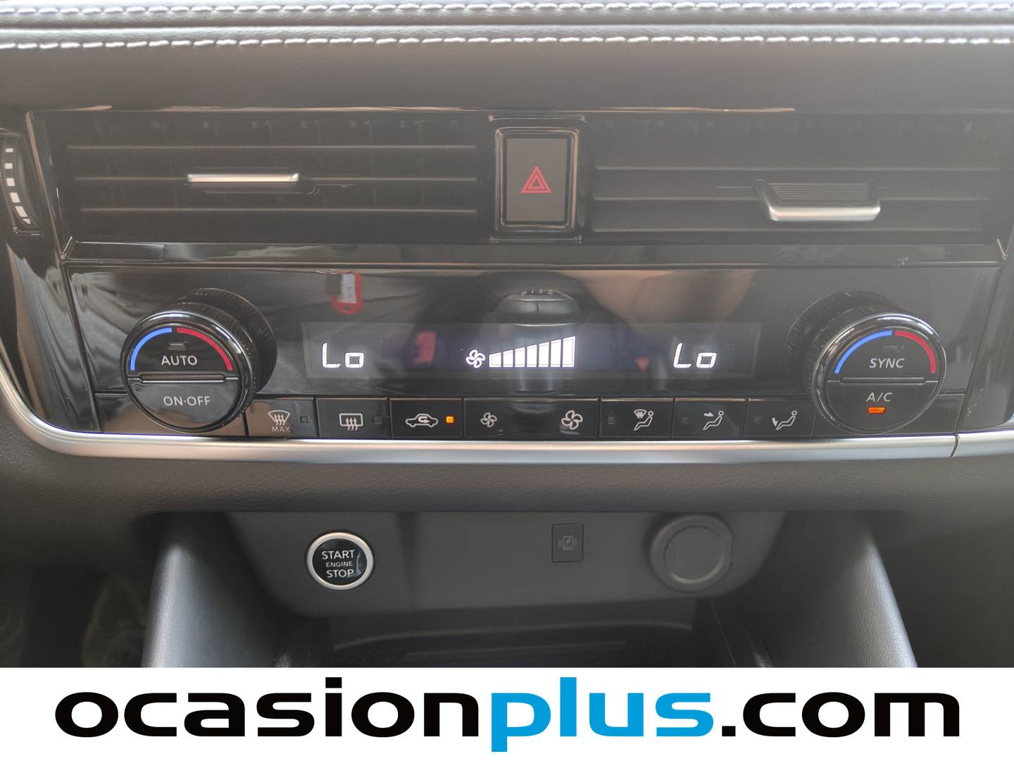 Foto Nissan QASHQAI Nissan Qashqai DIG-T 140 N-Connecta (140 CV)