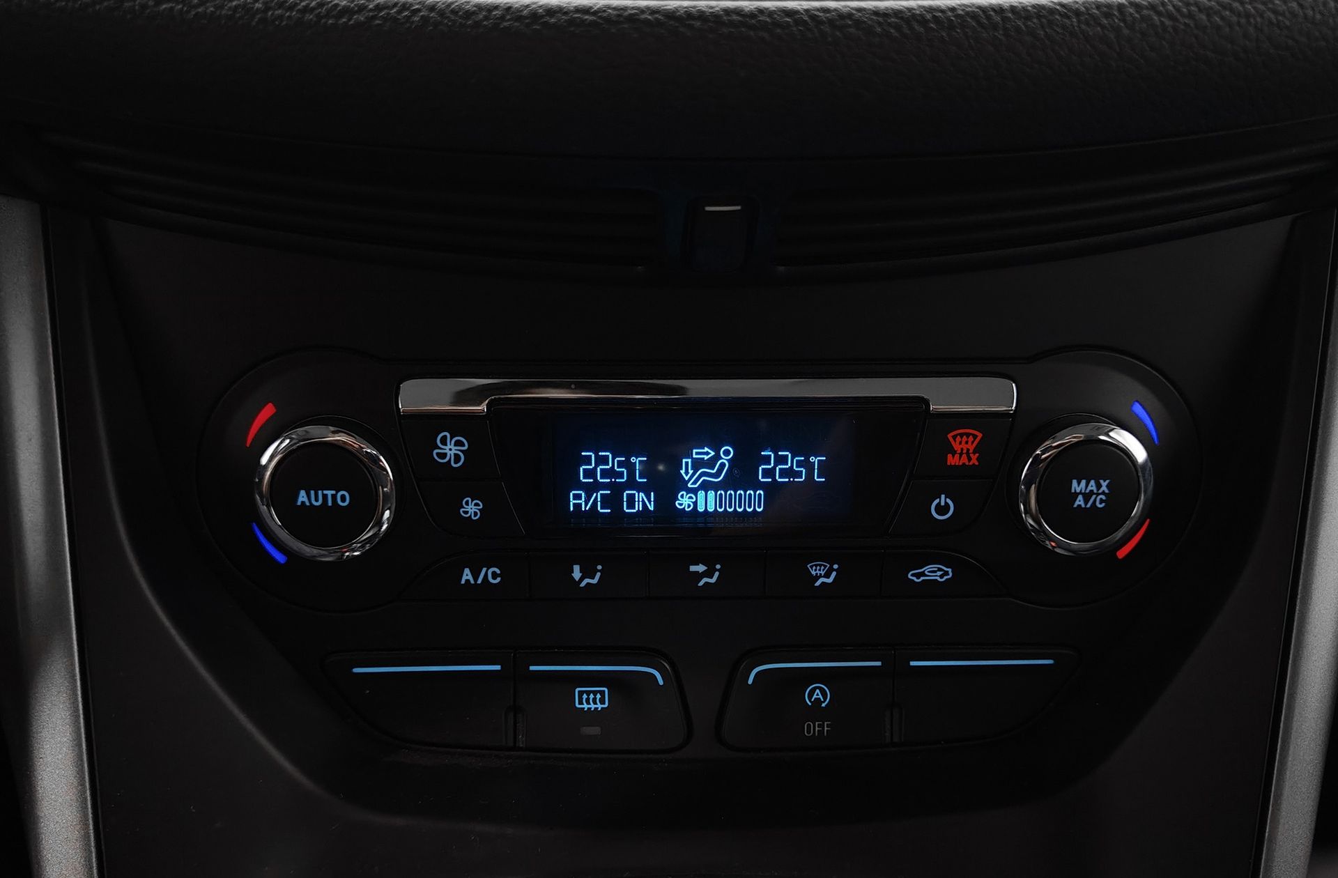 Ford C-Max 1.0 EcoBoost Trend - foto 27