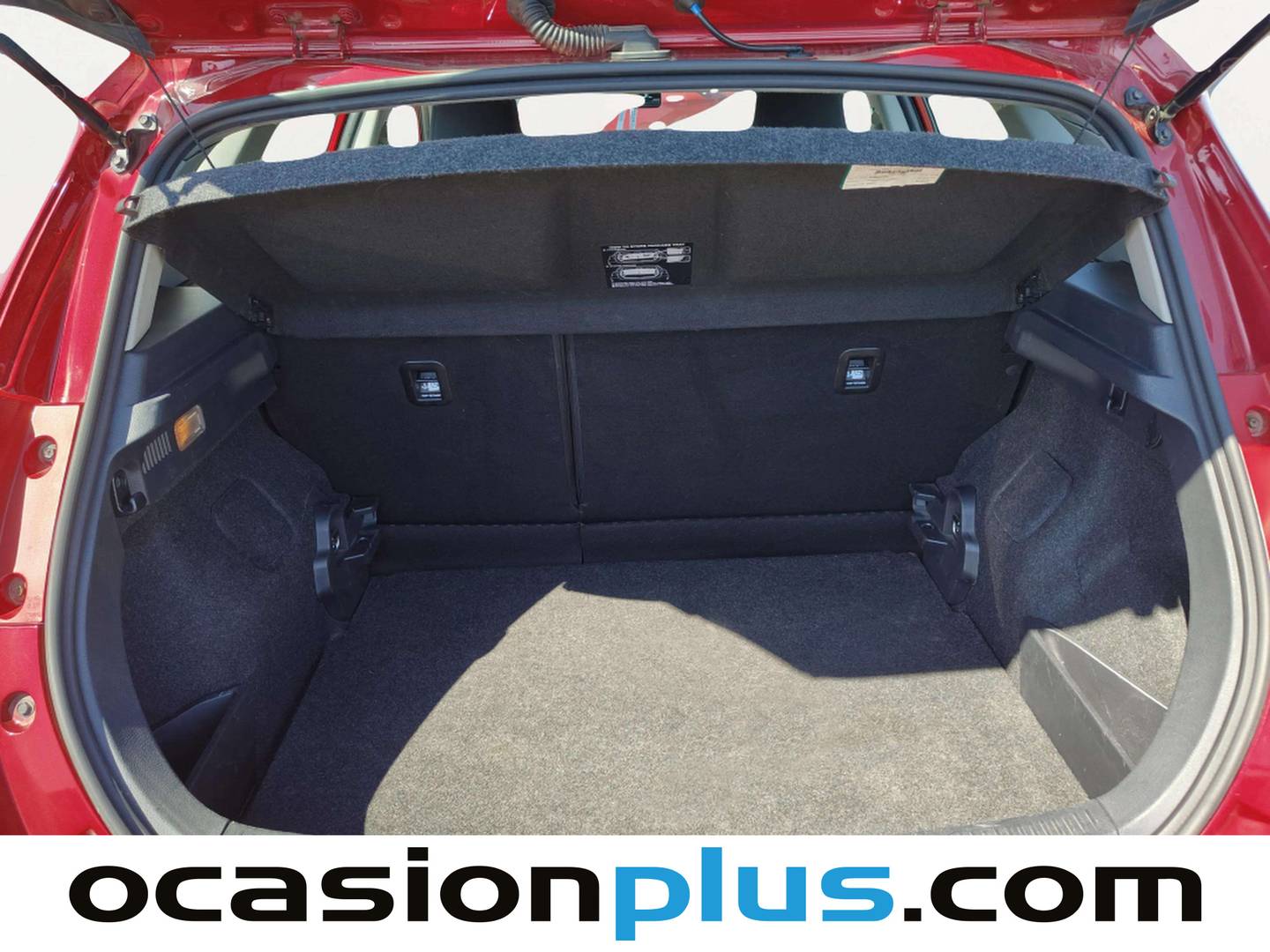 Fotos maletero Toyota Auris Toyota Auris 90D Feel! (90 CV)