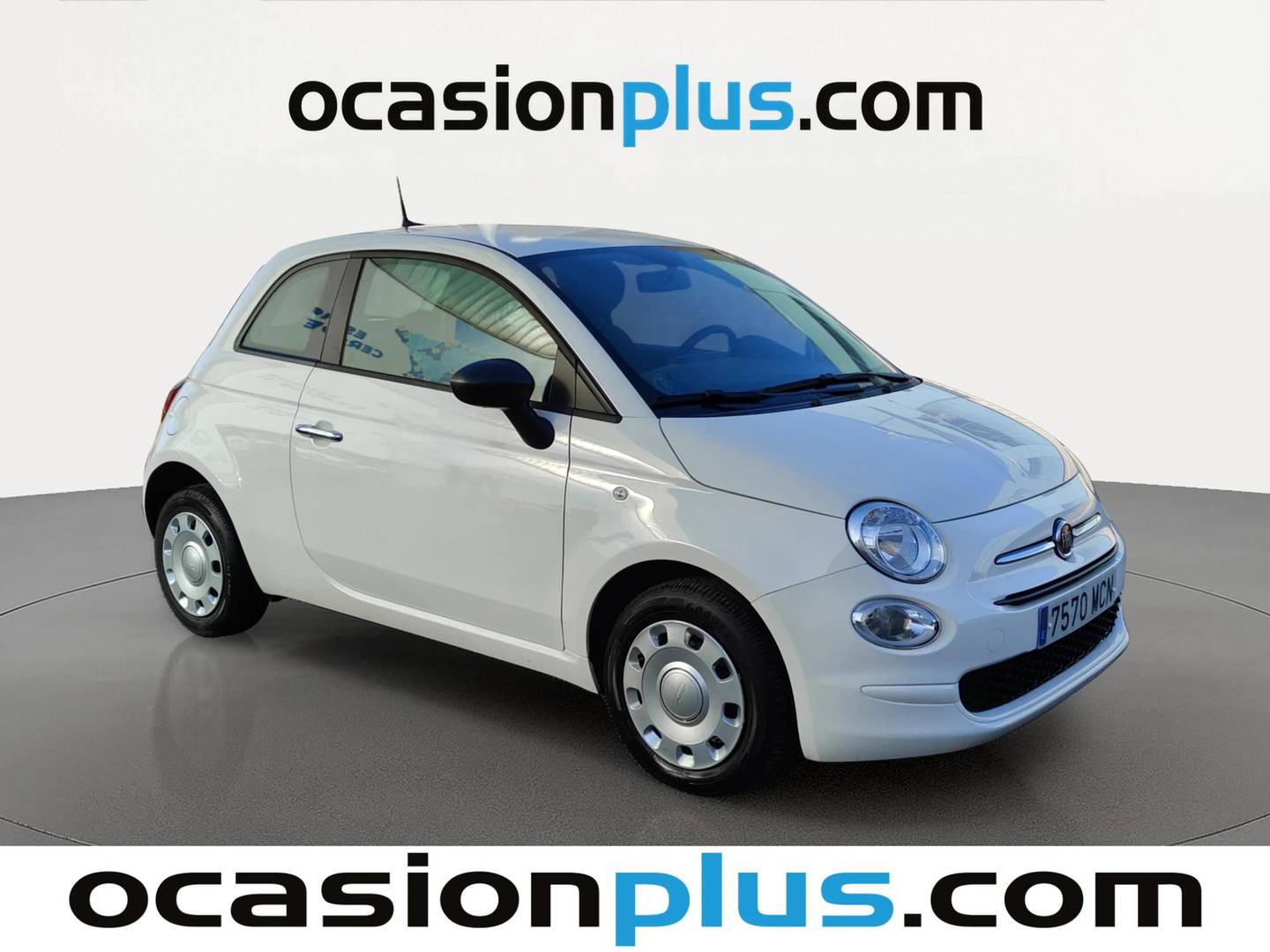 Foto delantera Fiat 500 Fiat 500 1.0 Hybrid Cult (70 CV) derecha