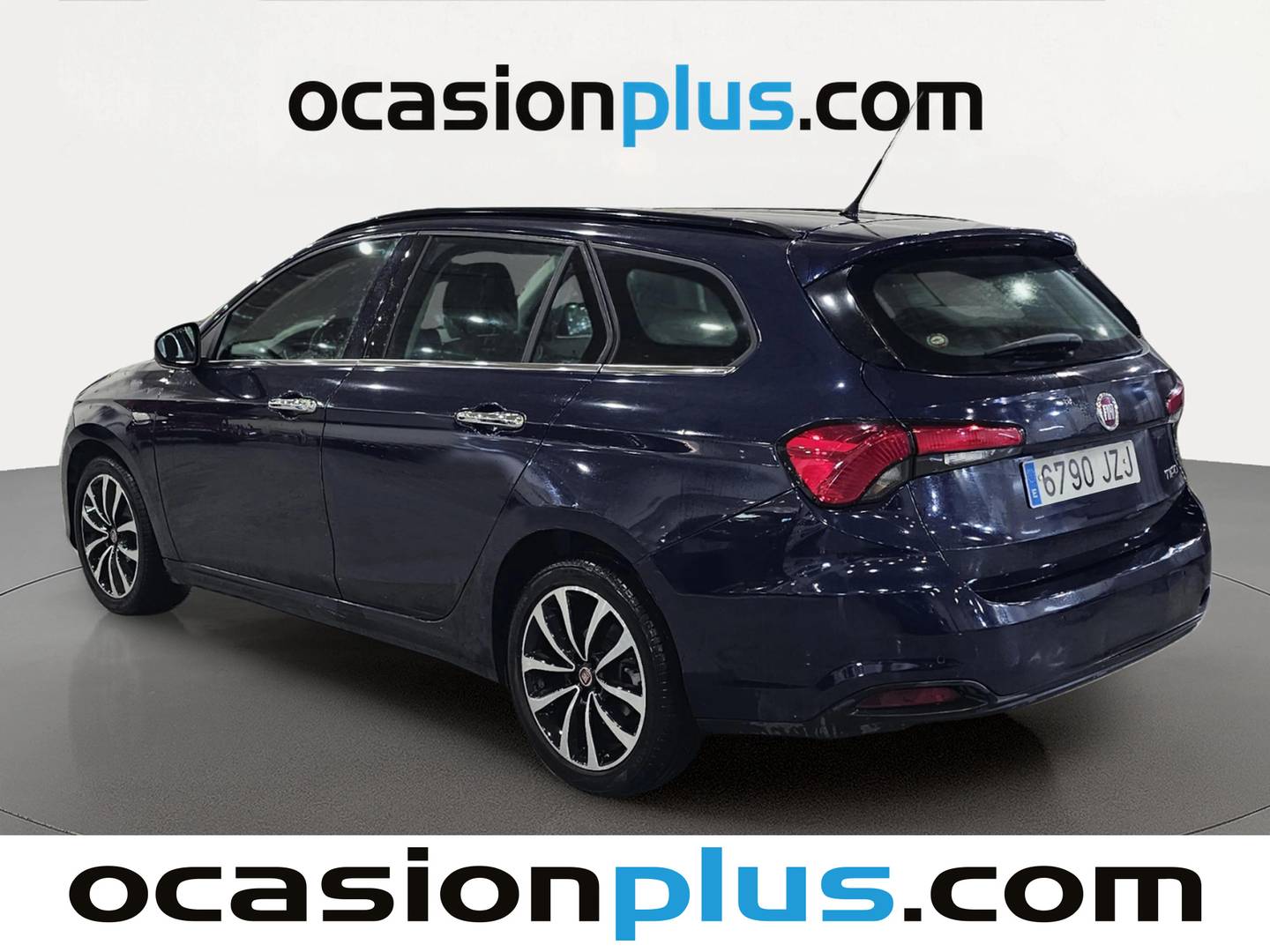 Foto trasera Fiat Tipo Fiat Tipo SW 1.6 Multijet Lounge II (120 CV) izquierda