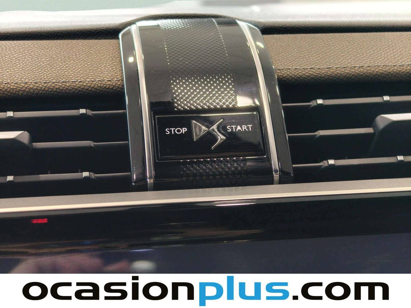 DS DS 7 Crossback DS DS7 Crossback PureTech 130 So Chic (130 CV) seminuevo