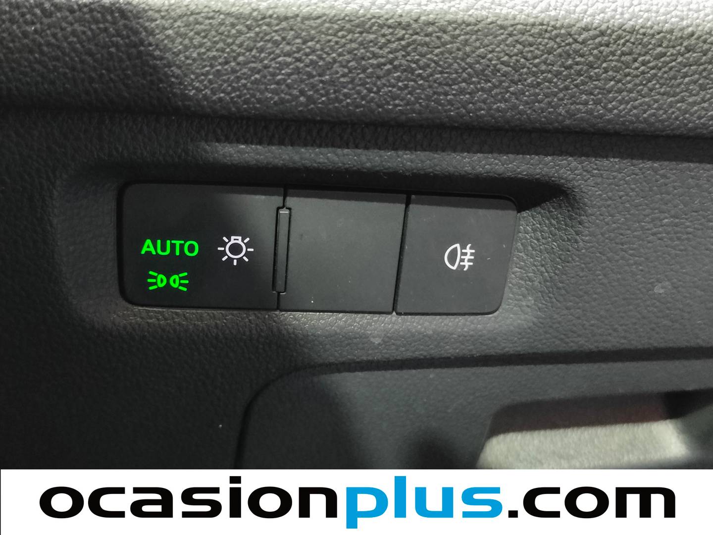 Accesorios del Skoda Octavia Skoda Octavia Combi 1.0 TSI mHEV Ambition DSG (110 CV)