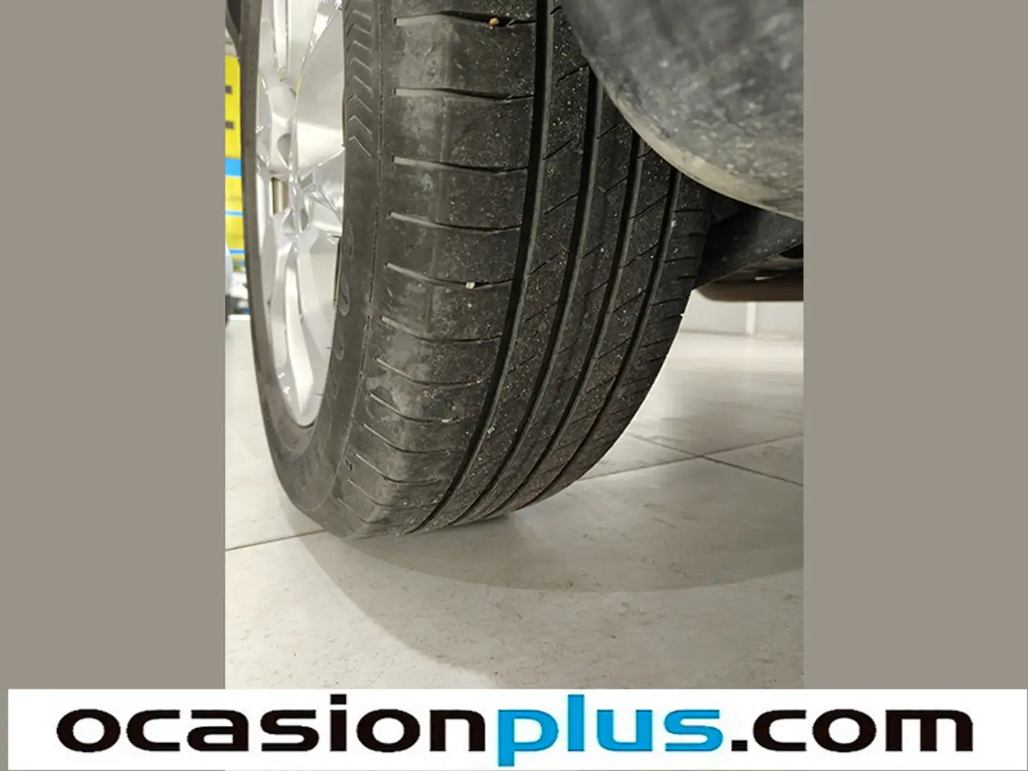 Foto Jeep Compass Jeep Compass eHybrid 1.5 MHEV Longitude DCT (130 CV)