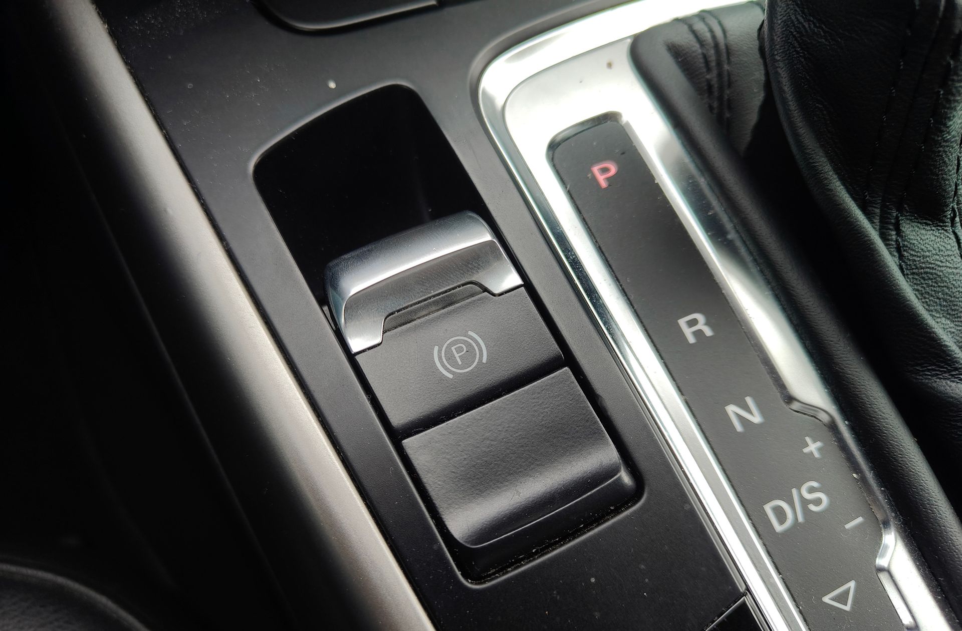 Audi A4 Avant S line edition 2.0 TDI multitronic - foto 28