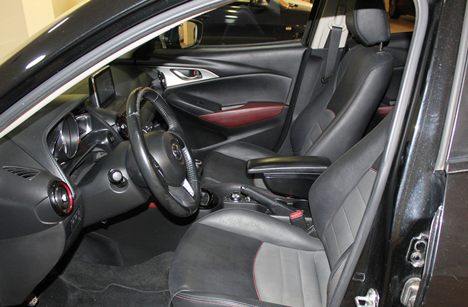 Mazda CX-3 1.5 DE Skyactiv Luxury 2WD - foto 11