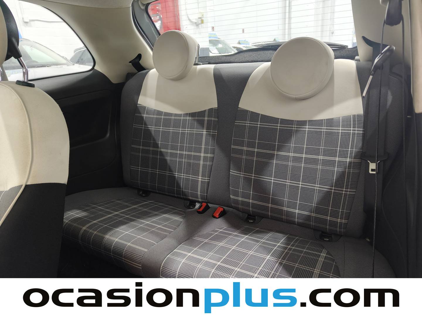 Foto Fiat 500 Fiat 500 1.2 8v Lounge (69 CV)