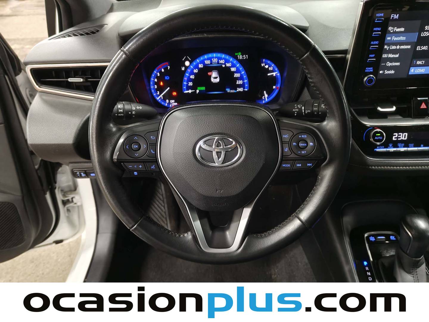 Toyota Corolla Toyota Corolla 1.8 125 Híbrido Active Tech E-CVT (122 CV) de segunda mano