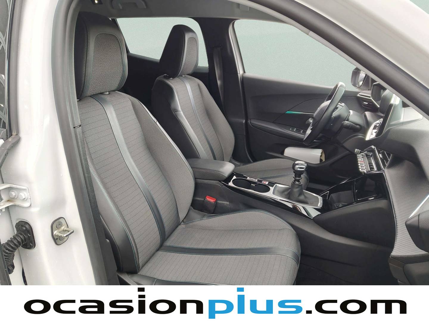 Foto Peugeot 2008 Peugeot 2008 PureTech 130 S&S Allure Pack (130 CV)